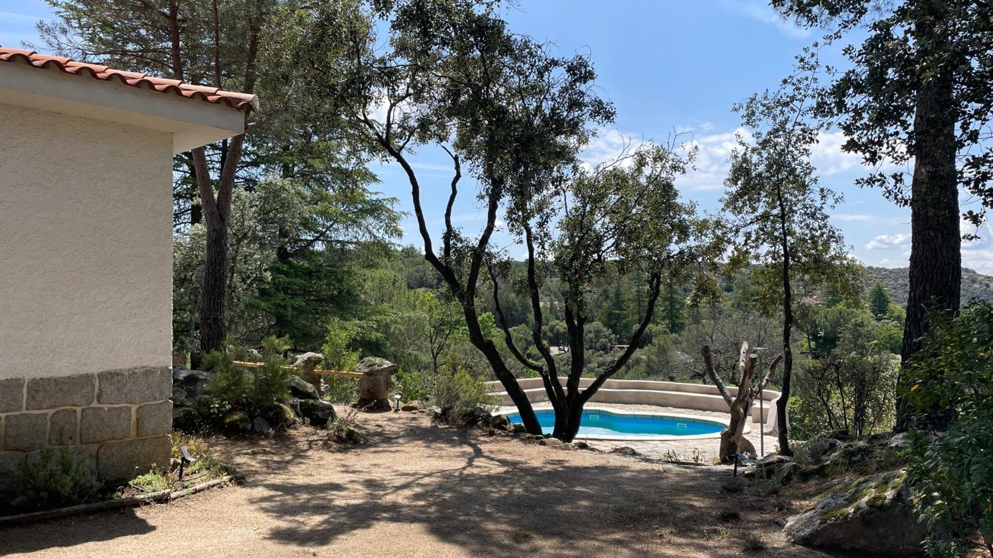 Chalet Con Piscina En Torrelodones Exterior foto