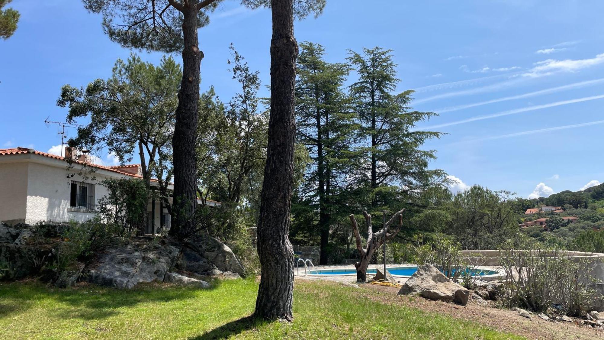 Chalet Con Piscina En Torrelodones Exterior foto