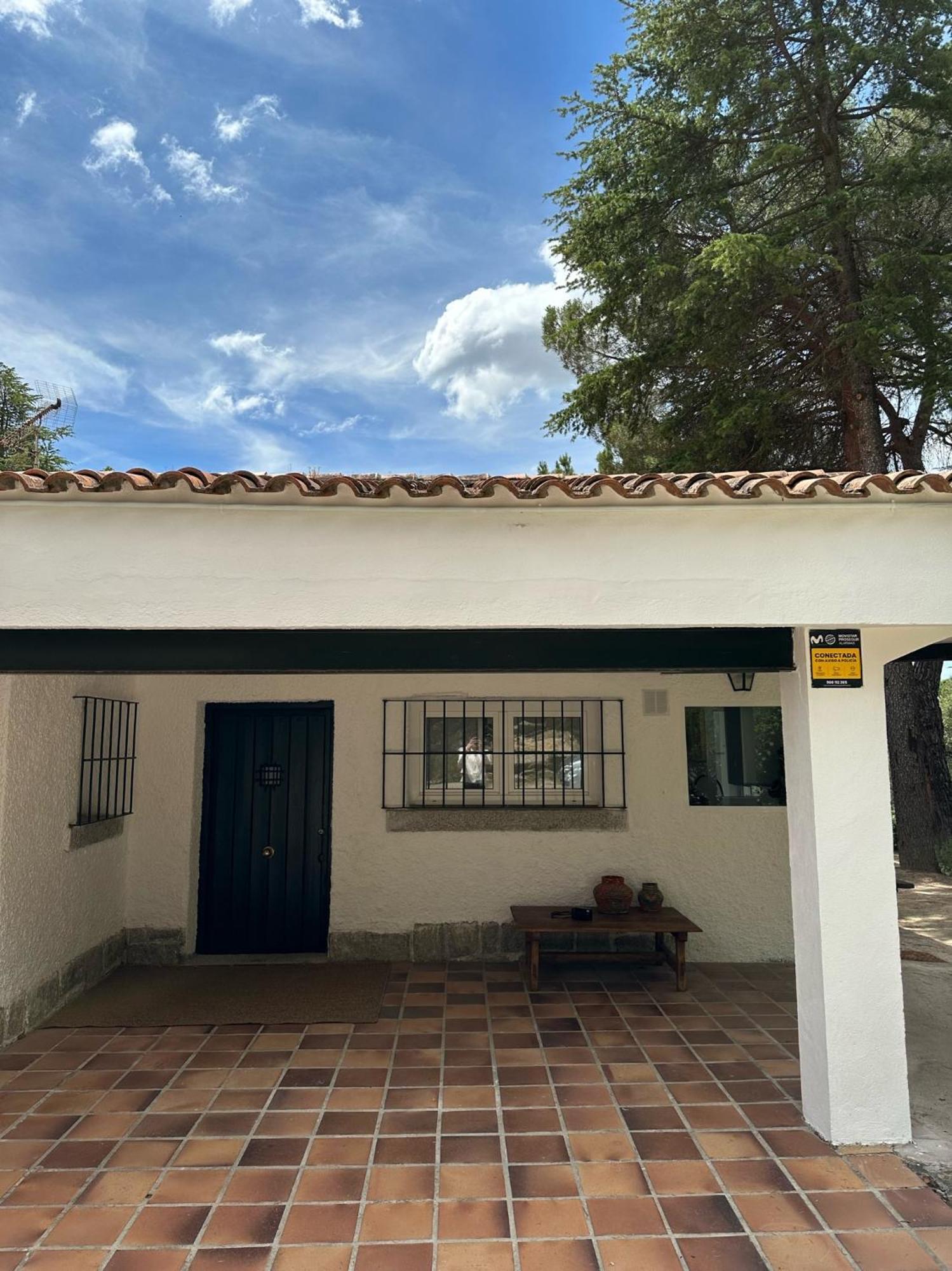 Chalet Con Piscina En Torrelodones Exterior foto
